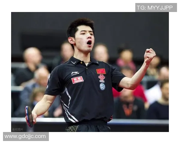 历代足球巨星排名全解析 经典球员影响力与巅峰时刻回顾 历代足球巨星排名全解析 经典球员影响力与巅峰时刻回顾