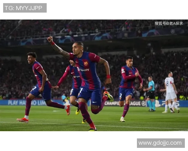 巴萨足球队33号球星身份揭秘与其职业生涯亮点分析 巴萨足球队33号球星身份揭秘与其职业生涯亮点分析