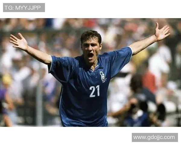 意大利足球传奇:十大历史巨星盛放 意大利足球传奇:十大历史巨星盛放