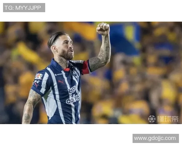 拉莫斯球星风采壁纸展现足球场上无与伦比的英勇与魅力 拉莫斯球星风采壁纸展现足球场上无与伦比的英勇与魅力