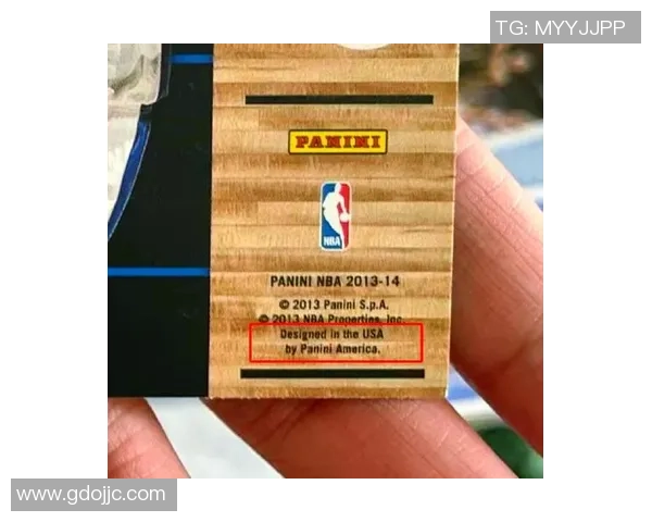 足球帕尼尼球星卡签名珍藏版揭秘 打造个人专属球迷纪念品