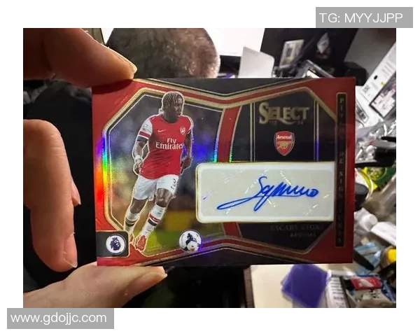 足球球星卡市场前景分析哪些球员卡片有潜力增值